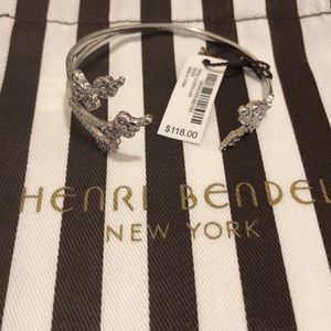 NWT Henri Bendel Petal Cluster Cuff Bracelet